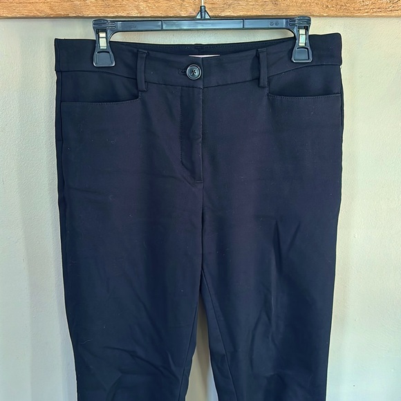 The Sutton Pant - Picture 3 of 6